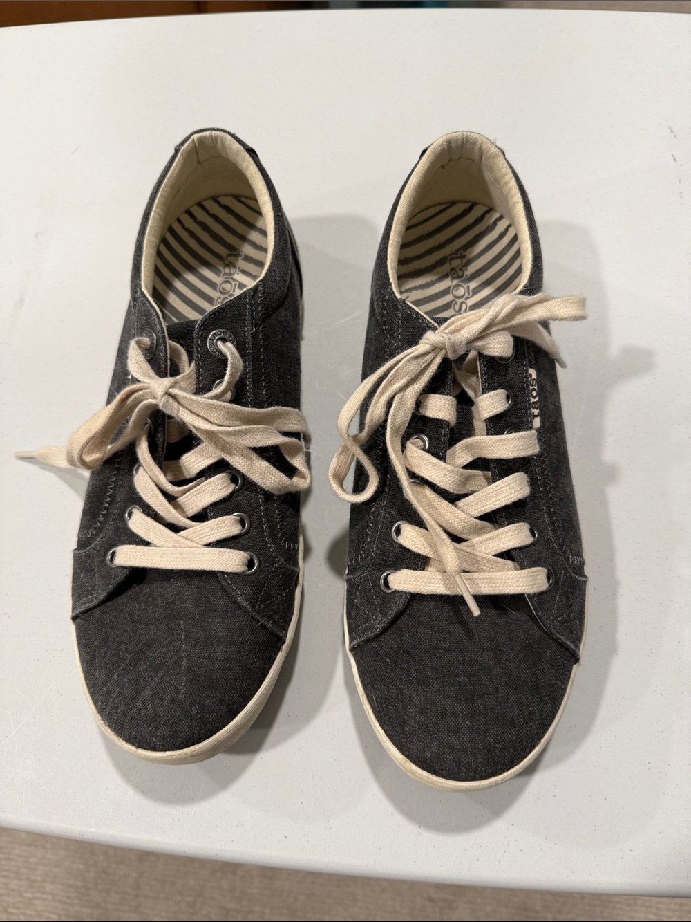 Taos Footwear Black Canvas Sneakers with Cream Laces